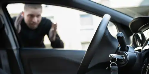 cat - professional car Lockout